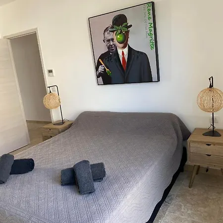 Appartement Spacieux Et Lumineux Situe Sur Le Port 4 A 6 Personnes