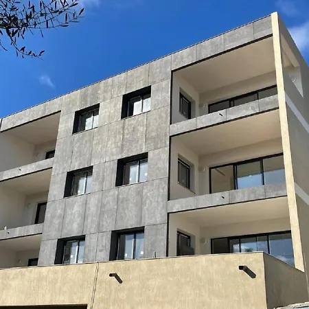 Appartement Spacieux Et Lumineux Situe Sur Le Port 4 A 6 Personnes شقة *